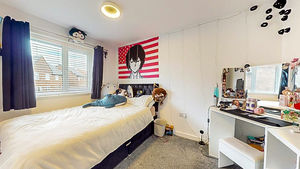 Photo 16- click for photo gallery